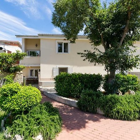 Apartmani Vinko Tribunj-Sovlje Tribalj Exterior foto